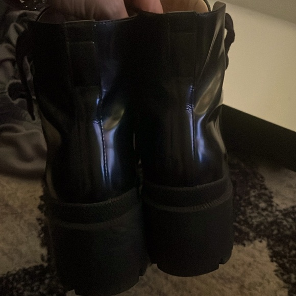 Gucci Slyvie Boots .. (Black with straps) - Picture 7 of 7